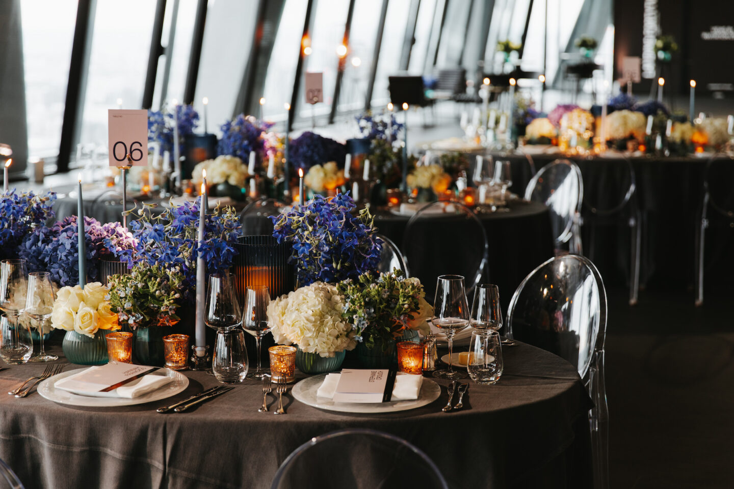 Beautiful table set up with floral arrangement